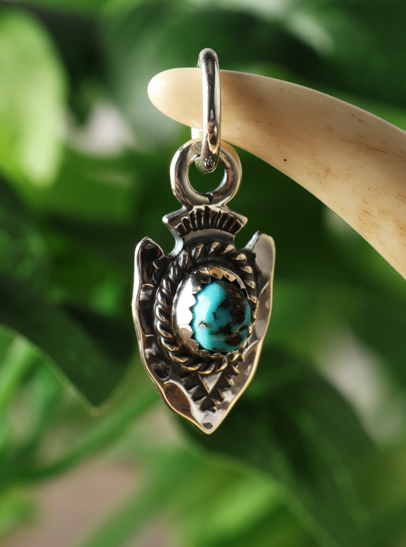 FN-JP-216T PENDANT TOP - AROWHEAD WHIT TURQUOISE -